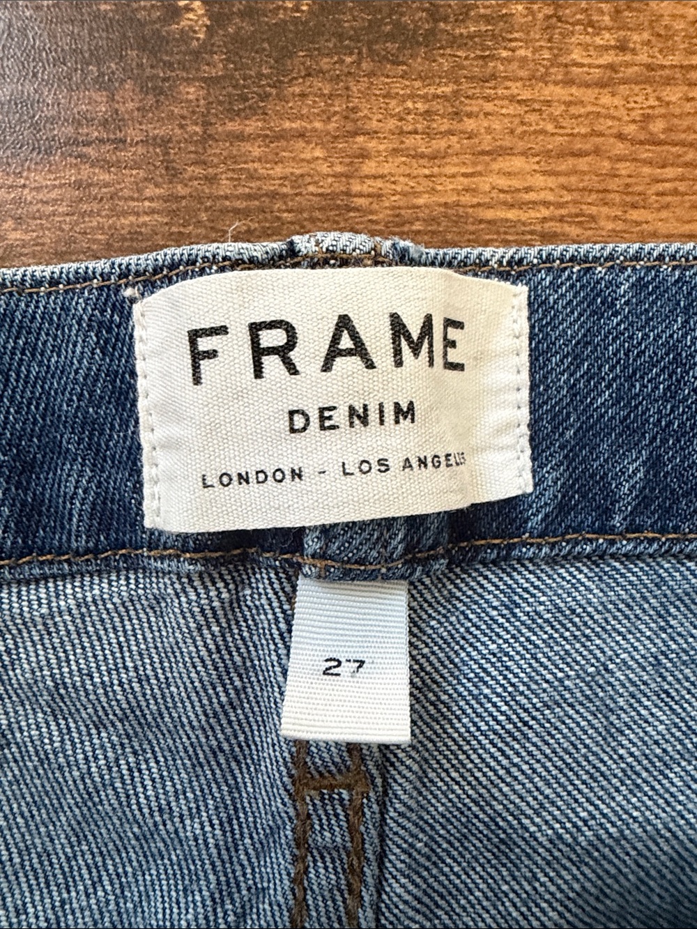 Frame High-Rise Straight Leg Jeans in Classic Blue - Picture 3 of 10